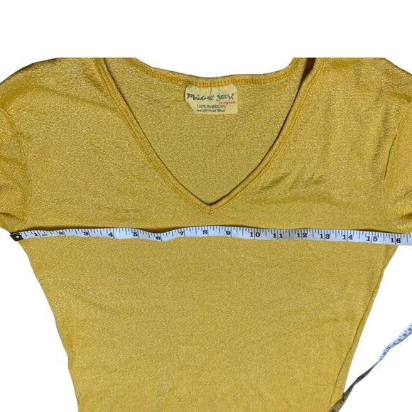 Michael Stars, Yellow/Gold Shirt, Shiny/Sparkle, One Size, 3/4 Sleeve, Used - Picture 4 of 6